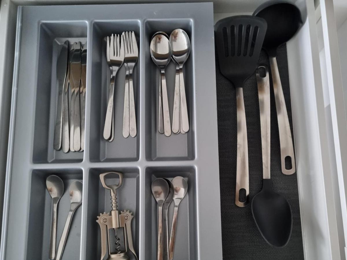 Apple Apartments - Wroblewskiego Prywatne Miejsce Parkingowe 우치 외부 사진